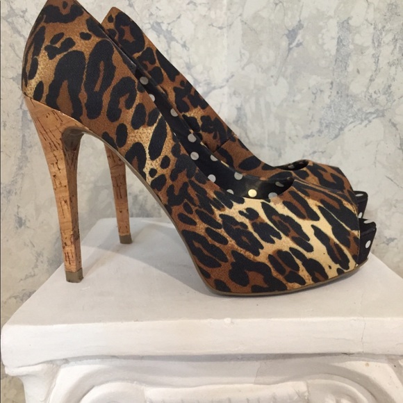 Guess animal leopard print peep toe heels size 6.5 - Picture 1 of 7